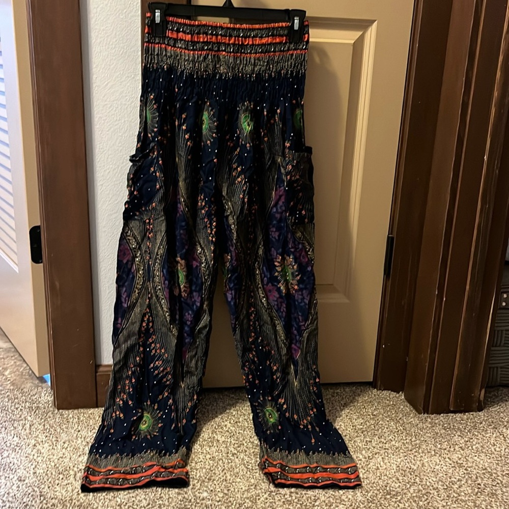 100% cotton pants. Flowy hippie style pants
